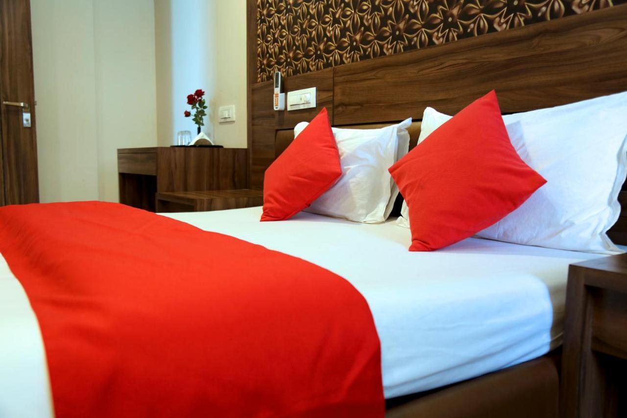 נאווי מומבאי Hotel Sea Shore מראה חיצוני תמונה